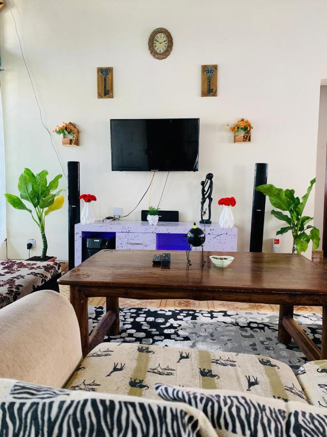 Jambo Diani 1-Bedroom Apartment Close To The Beach Praia de Diani Exterior foto