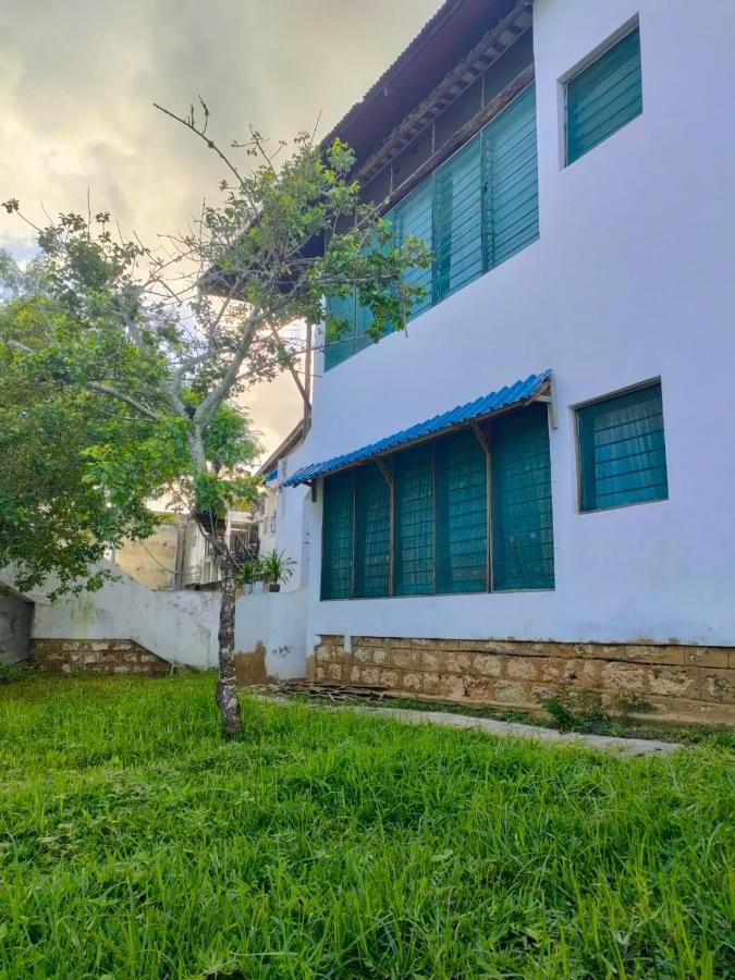 Jambo Diani 1-Bedroom Apartment Close To The Beach Praia de Diani Exterior foto