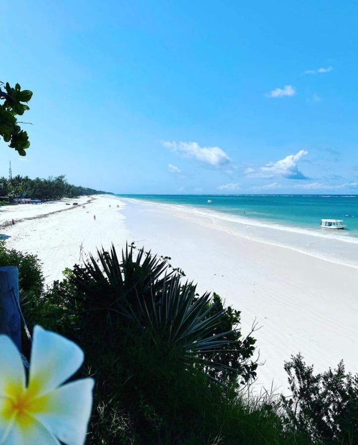 Jambo Diani 1-Bedroom Apartment Close To The Beach Praia de Diani Exterior foto